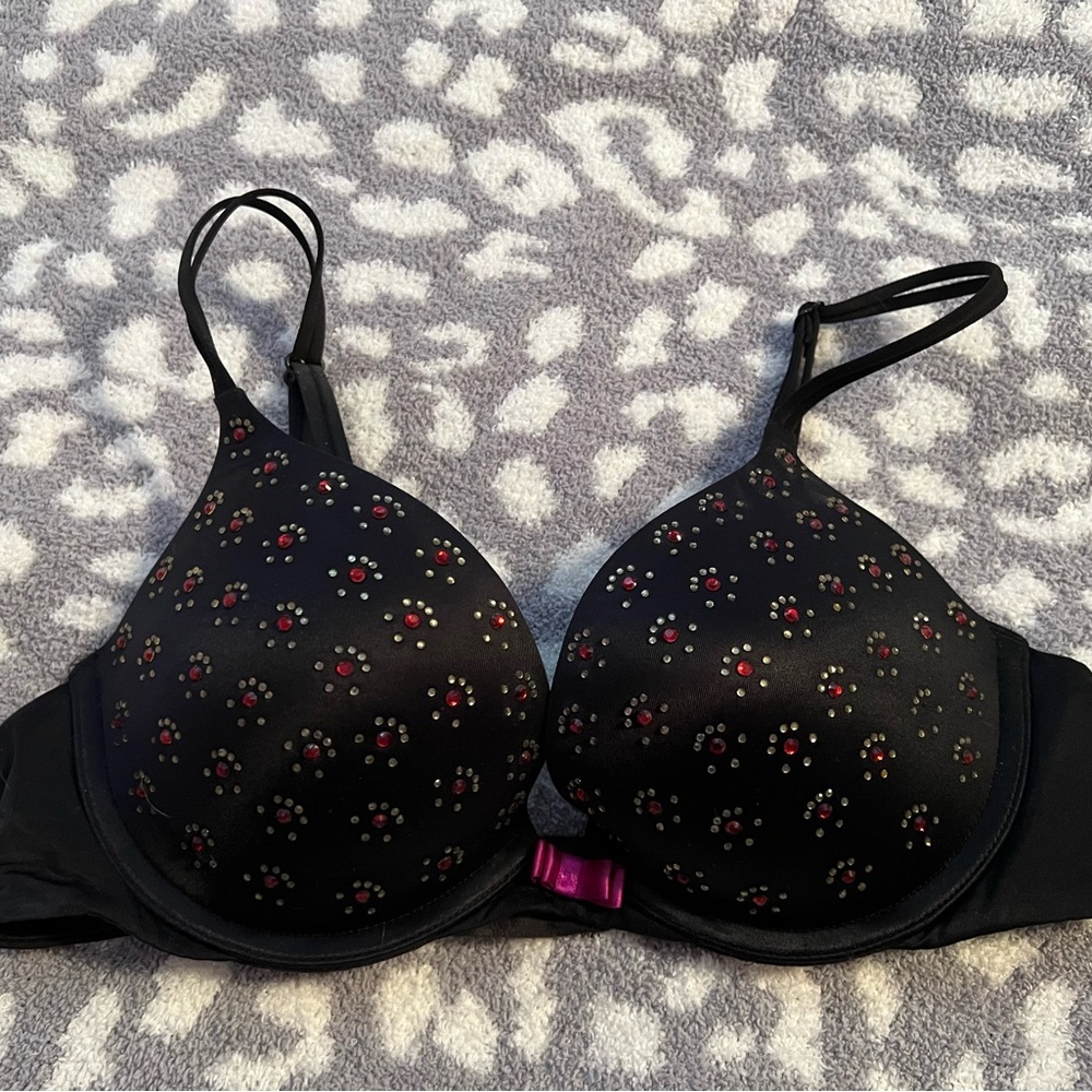 Vintage Victoria’s Secret Rhinestone Very Sexy Push Up Bra